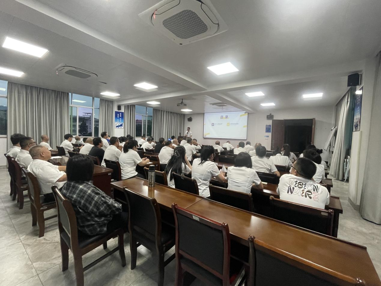 練內(nèi)功 強(qiáng)專(zhuān)業(yè)——天玉方圓打造學(xué)習(xí)型企業(yè)系列報(bào)道（十八）